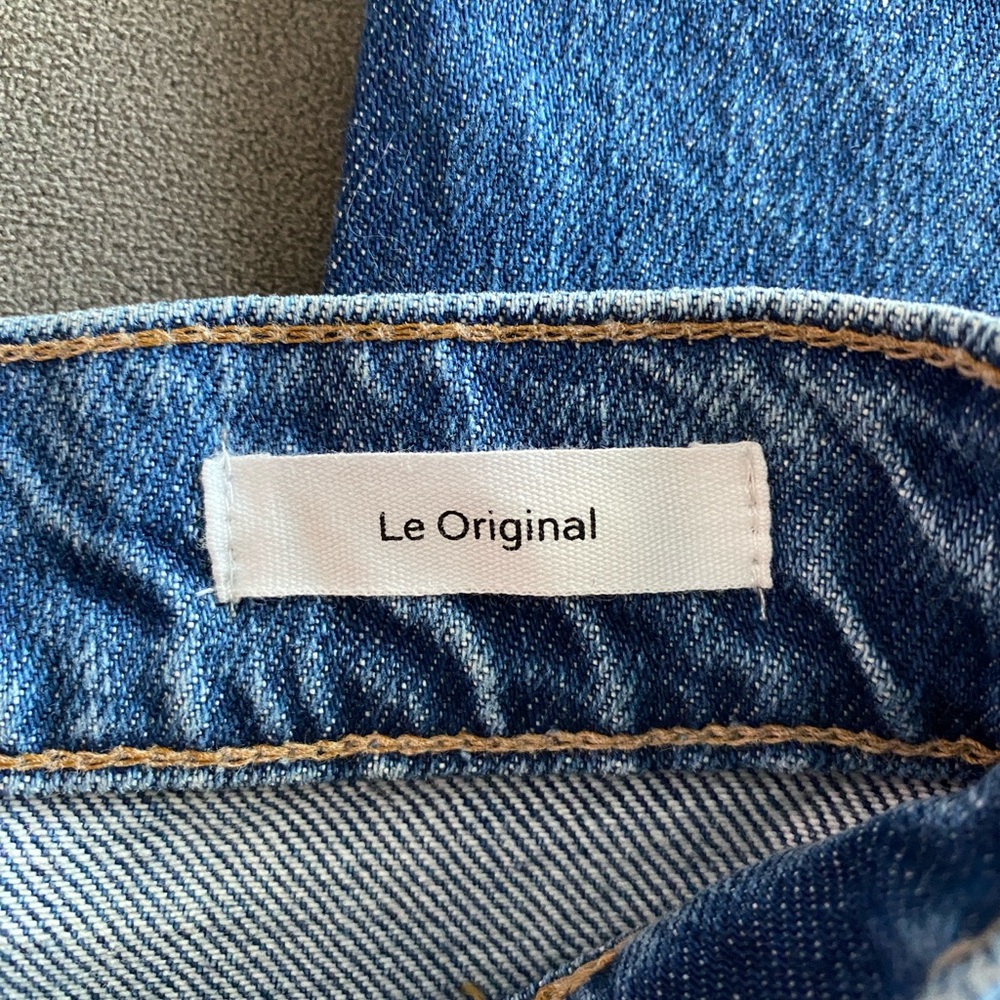 Frame Denim High-Rise Jeans in Medium Blue Wash - Picture 7 of 10
